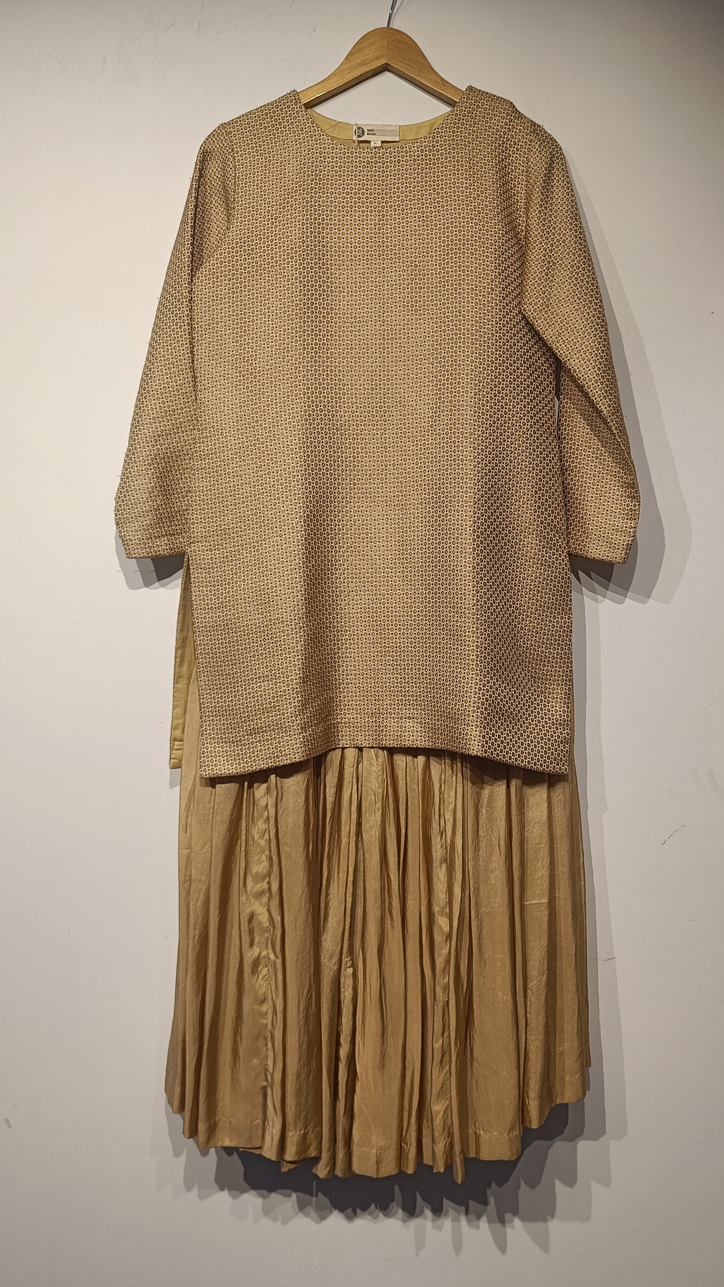 Handwoven Beige Brocade Sharara Set