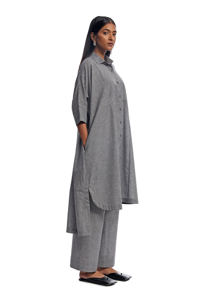 Handwoven black and white checkered front open long shirt