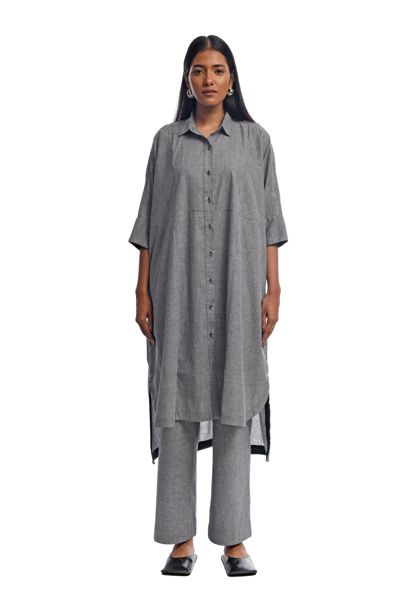 Handwoven black and white checkered front open long shirt