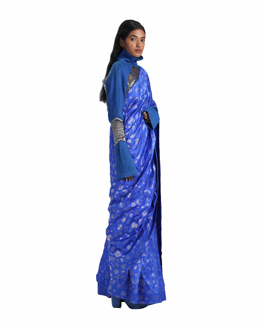 Handwoven Analog Silk Saree